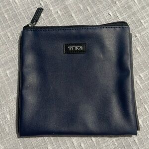 Tumi for Delta Zipper Accessory Bag